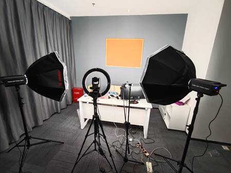 福田區(qū)委 - 點(diǎn)線世界直播間