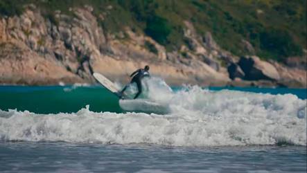 微眾銀行 - 《我們?yōu)楹吻靶小?></div>
							<div   id=