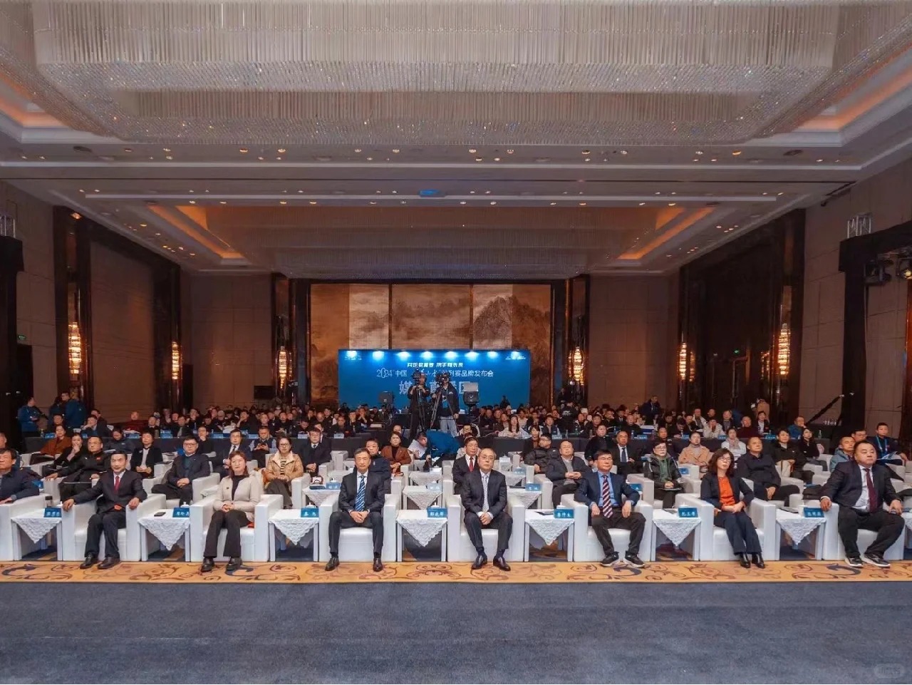 如何在大型活動(dòng)策劃中傳播信息、樹立品牌？